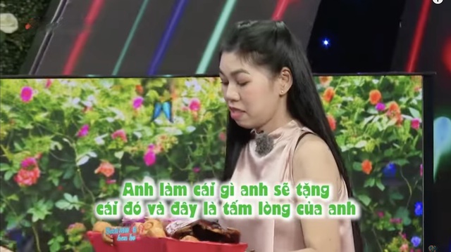 Mang heo quay đến "Bạn muốn hẹn hò" tặng nhà gái - Ảnh 5.