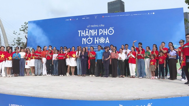 Khởi động dự án "Thành phố nở hoa" - Hành trình kiến tạo xanh- Ảnh 3.