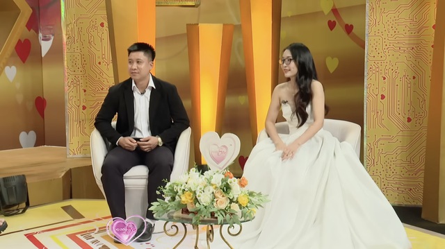 Lời tỏ tình qua tin nhắn và 7 điều kiện hẹn hò đầy bất ngờ - Ảnh 4.