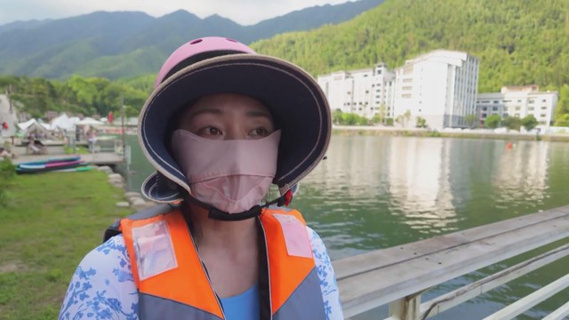 Trải nghiệm dòng sông lười ở Quế Lâm Trung Quốc - Ảnh 1.
