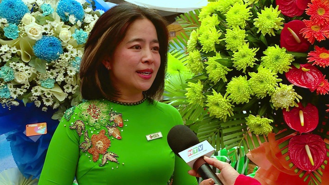 "50 năm niềm vui thống nhất": Vẻ đẹp bình dị giữa màu xanh hòa bình - Ảnh 7.