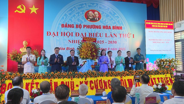 Phường Hòa Bình tổ chức đại hội đại biểu lần thứ I, nhiệm kỳ 2025-2030 - Ảnh 2.