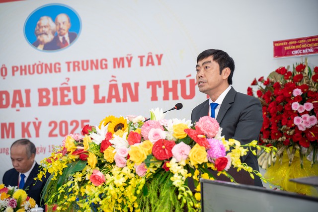 Bà Nguyễn Thị Ngọc Duyên làm Bí thư Đảng ủy phường Trung Mỹ Tây, TP.HCM - Ảnh 1.