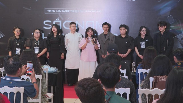 Sắc Nam Thấu Kiếng: Khi người trẻ 'thổi hồn' đương đại vào di sản Tranh kiếng Nam Bộ - Ảnh 8.