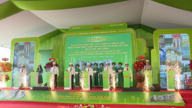 Khởi công Khu nhà ở xã hội HUD Thủ Đức tại TP.HCM sáng 19/8/2025 - Ảnh 1.