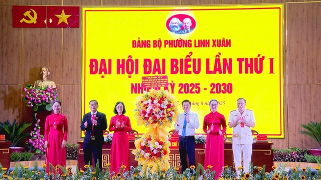 Đại hội Đại biểu Đảng bộ phường Linh Xuân lần thứ I nhiệm kỳ 2025 - 2030 - Ảnh 1.
