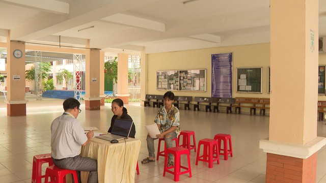 Tuyển bổ sung lớp 10: Thêm cơ hội cho các em học sinh "lội ngược dòng" - Ảnh 1.