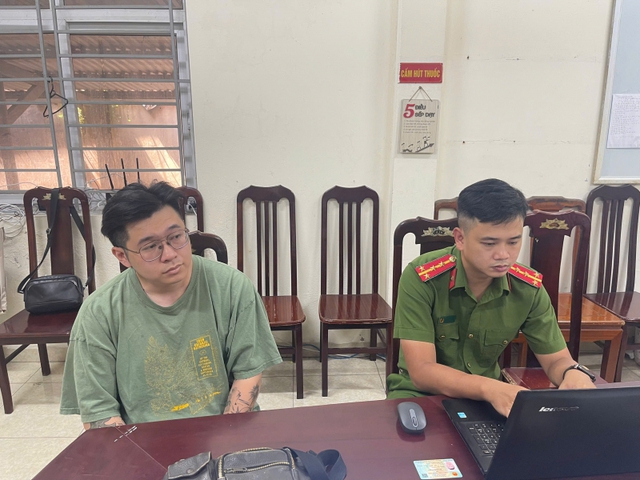 Khởi tố, tạm giam đối tượng hành hung phụ nữ ở chung cư Hà Nội - Ảnh 1.