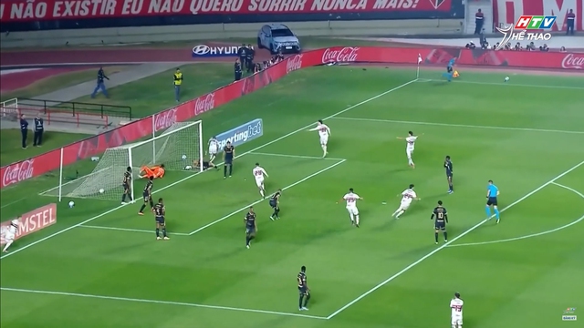 Sao Paulo đá bại Nacional, giành vé vào tứ kết Copa Libertadores - Ảnh 1.
