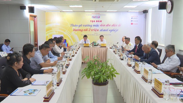 Tháo gỡ vướng mắc hóa đơn điện tử, hướng tới 2 triệu doanh nghiệp - Ảnh 1.