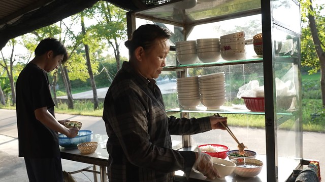 Khánh Hoàng: Trớ trêu lần đầu em được gặp cha cũng là lần cuối - Ảnh 1.