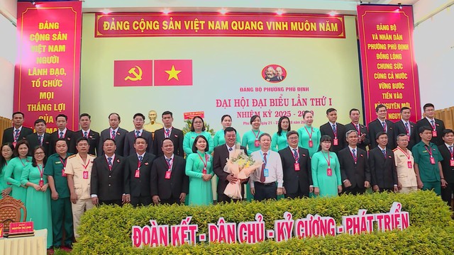 Đại hội đại biểu Đảng bộ phường Phú Định lần thứ I nhiệm kỳ 2025-2030- Ảnh 3.
