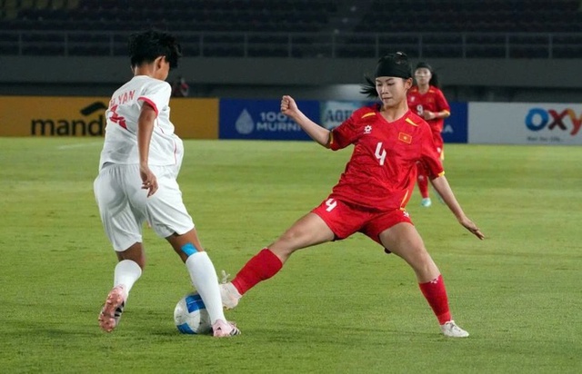 U16 nữ Việt Nam vào bán kết Giải bóng đá U16 nữ Đông Nam Á - Ảnh 1.