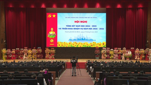 Nhiều thành tích nổi bật của ngành Giáo dục và Đào tạo TP.HCM trong năm học 2024-2025 - Ảnh 1.