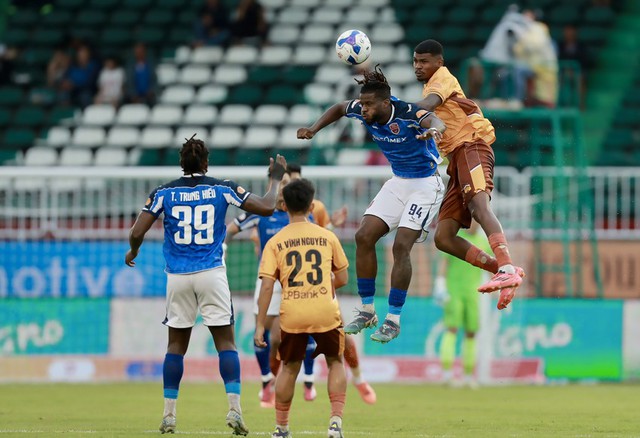 CLB Công an TP.HCM vẫn còn nhiều thử thách sau ba lượt trận V-League - Ảnh 2.