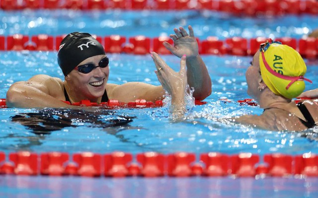 Ledecky phá kỉ lục World Aquatics với huy chương vàng 800m tự do  - Ảnh 1.