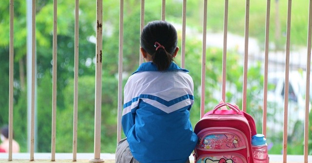 Trường tuyển sinh 'chui', hơn 50 học sinh phải chuyển trường khác - Ảnh 1.