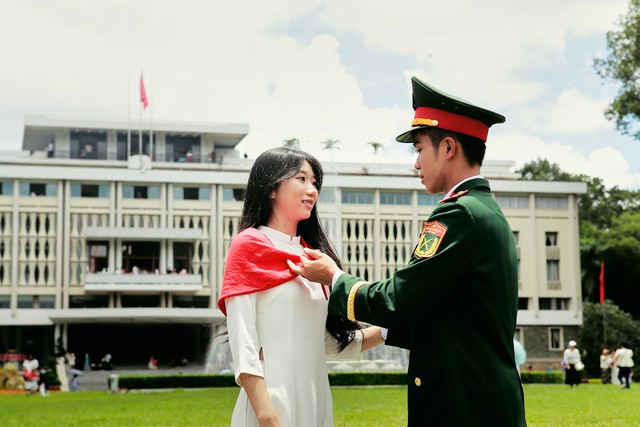 TP.HCM rộn ràng không khí chào mừng Quốc khánh 2/9- Ảnh 17. TP.HCM rộn ràng không khí chào mừng Quốc khánh 2/9- Ảnh 17.