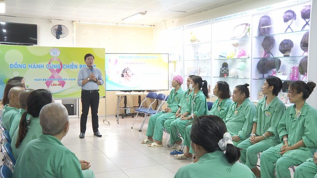 "Chiến binh K": Xoa dịu nỗi đau, thắp sáng hy vọng - Ảnh 1.