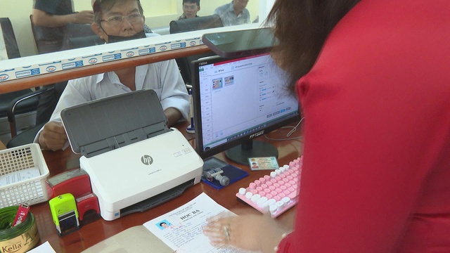 Xã Hưng Long kiến nghị bổ sung nhân sự, trang thiết bị để phục vụ dân hiệu quả hơn - Ảnh 4.