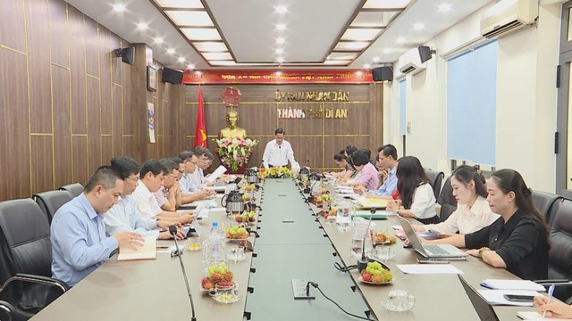 Tăng cường cải cách hành chính, nâng cao chất lượng phục vụ tại phường Dĩ An - Ảnh 4.