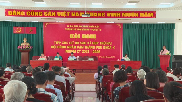 TP.HCM: Tổ đại biểu HĐND TP đơn vị 18 tiếp xúc cử tri 5 phường thuộc quận Tân Phú sau sáp nhập - Ảnh 1.