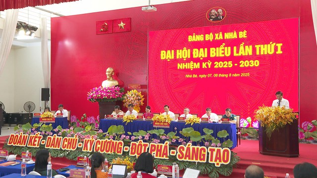 Xã Nhà Bè hướng đến đô thị xanh, thông minh, hiện đại - Ảnh 1.