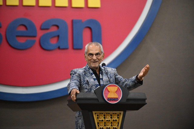 ASEAN kỷ niệm 58 năm thành lập: Đảm bảo hòa bình, hướng tới nền kinh tế lớn thứ tư thế giới - Ảnh 2.