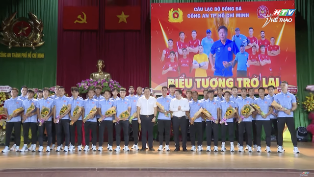CLB Công an TP.HCM chính thức trở lại: Dấu ấn người cũ, làn gió mới và khát vọng vinh quang- Ảnh 1. CLB Công an TP.HCM chính thức trở lại: Dấu ấn người cũ, làn gió mới và khát vọng vinh quang- Ảnh 1.