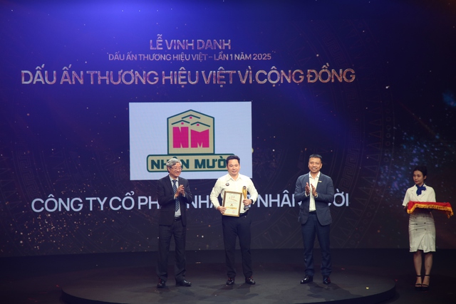 Lễ Vinh danh Dấu ấn Thương hiệu Việt vì cộng đồng - Ảnh 3.