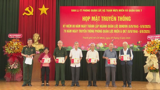 TP.HCM: Họp mặt truyền thống ngành Quân lực nhân dịp kỷ niệm 80 năm thành lập - Ảnh 5.