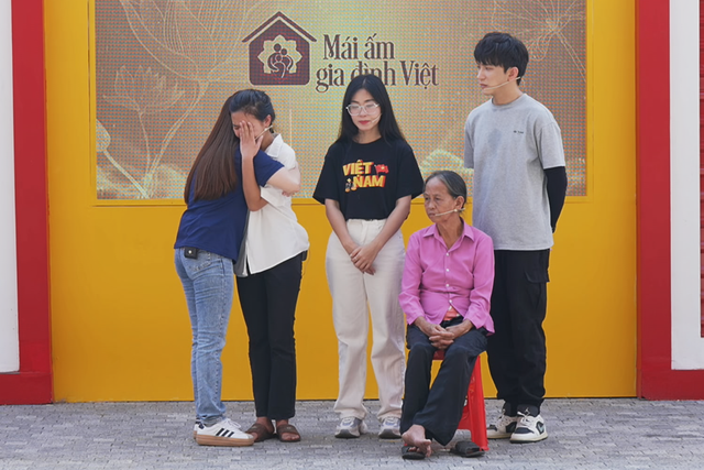 Bảo Châu: Cô bé mồ côi và nỗi cô đơn không lời - Mái ấm gia đình Việt - Ảnh 7.