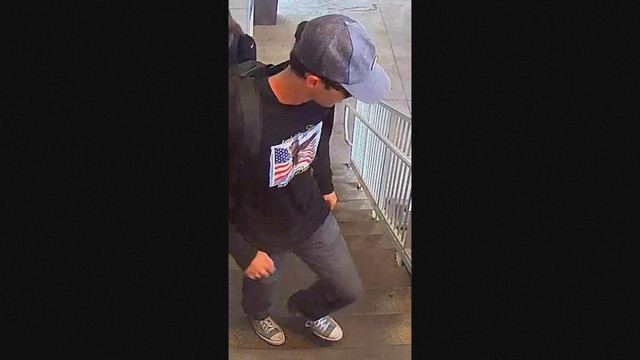 Mỹ: FBI công bố ảnh nghi phạm ám sát nhà hoạt động Charlie Kirk- Ảnh 4.