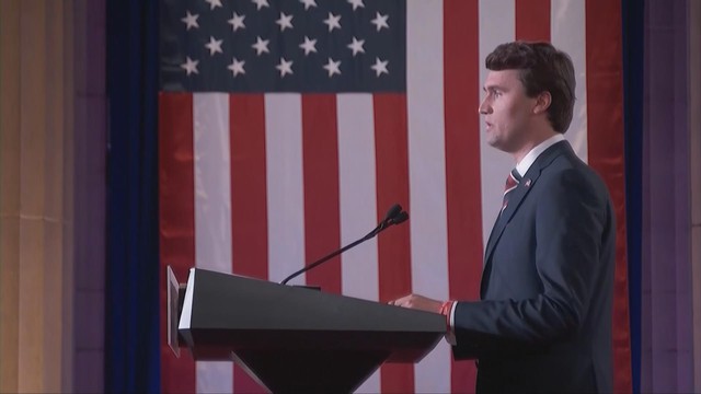 Mỹ: FBI công bố ảnh nghi phạm ám sát nhà hoạt động Charlie Kirk- Ảnh 3.