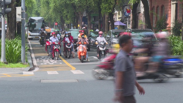 Vạch mắt võng phát huy hiệu quả tại nhiều giao lộ ở TP.HCM - Ảnh 3.