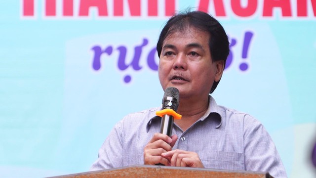 Trường THPT Bùi Thị Xuân tuyên truyền văn hóa giao thông cho học sinh- Ảnh 6. Trường THPT Bùi Thị Xuân tuyên truyền văn hóa giao thông cho học sinh- Ảnh 6.