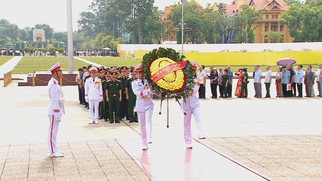 Bộ tư lệnh Lăng Chủ tịch Hồ Chí Minh gặp mặt kỷ năm 50 năm Ngày truyền thống - Ảnh 1.