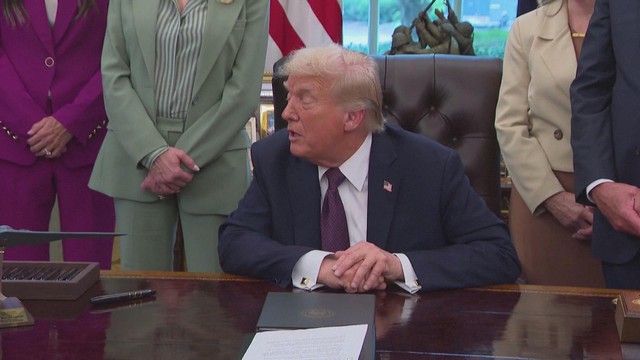 Tổng thống Trump cảnh báo Hamas về các con tin Israel - Ảnh 3.