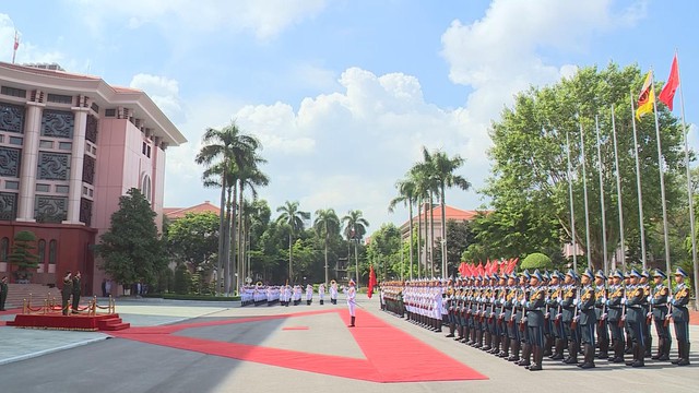Tăng cường hợp tác quốc phòng Việt Nam - Brunei - Ảnh 1.