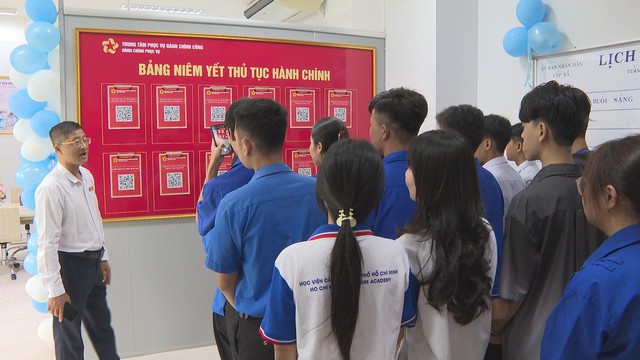 Học viện Cán bộ TP.HCM đưa vào hoạt động phòng học chuyên đề về mô hình UBND cấp xã - Ảnh 1.