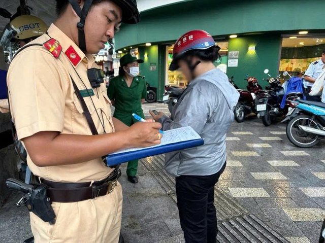 Kính gửi: Các anh chị em phóng viên báo đài! - Ảnh 1.