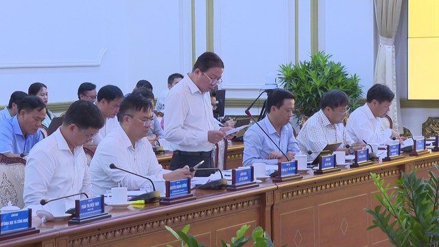 TP.HCM: Giải trình việc thực hiện Nghị quyết 98, giải ngân đầu tư công và chuyển đổi số - Ảnh 1.