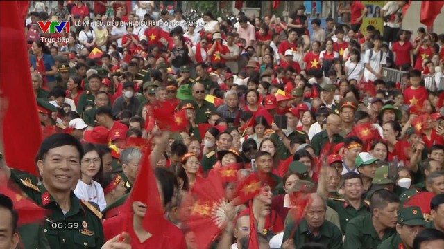 Hùng tráng lễ diễu binh, diễu hành kỷ niệm 80 năm Quốc khánh tại Quảng trường Ba Đình- Ảnh 12. Hùng tráng lễ diễu binh, diễu hành kỷ niệm 80 năm Quốc khánh tại Quảng trường Ba Đình- Ảnh 12.