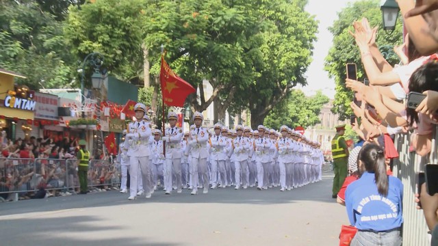 Hành trình từ phương Nam về Ba Đình trong ngày Quốc khánh 2/9- Ảnh 7. Hành trình từ phương Nam về Ba Đình trong ngày Quốc khánh 2/9- Ảnh 7.