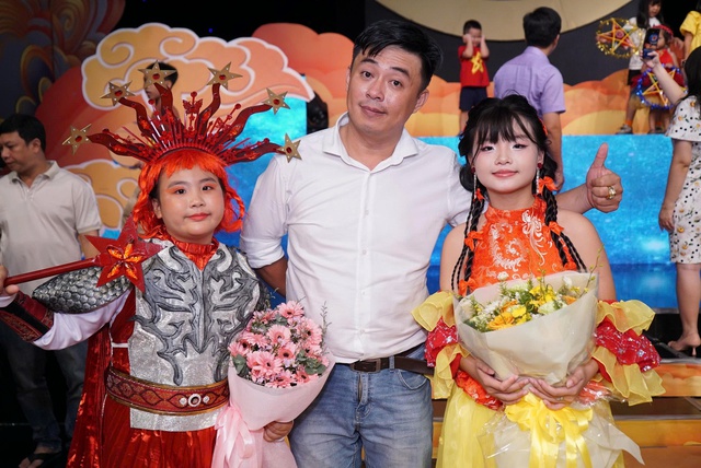 Diễn viên nhí Phi Phụng: Dấu ấn bất ngờ với vai Sao Hỏa trong “Vườn Âm Nhạc – Rộn ràng trăng thu” - Ảnh 2.