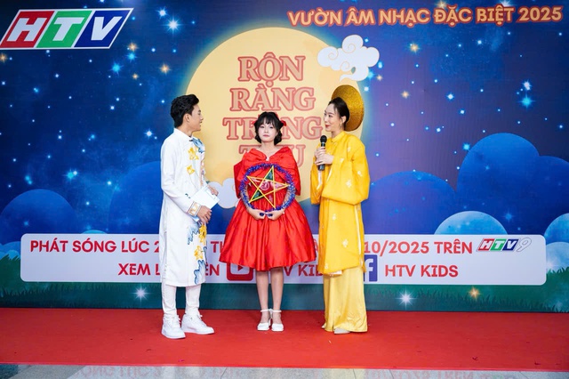 Ca sĩ Khải Hoàn góp giọng trong chương trình Trung Thu 2025 của HTV - Ảnh 5.