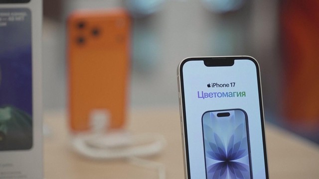 Apple rời đi, iPhone 17 vẫn “cháy hàng” ở Nga - Ảnh 2.