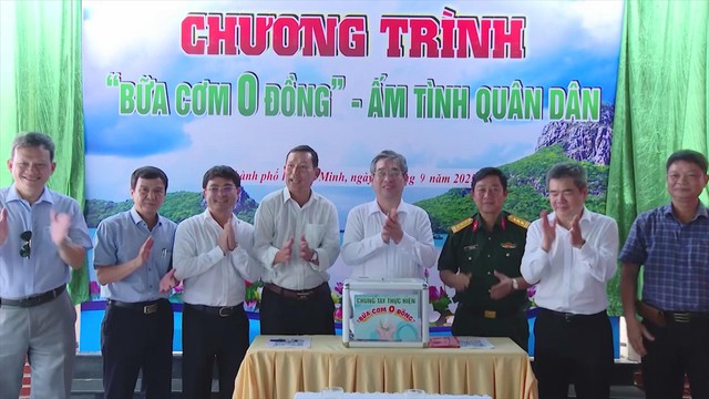 Ấm lòng người dân với chương trình “Bữa cơm 0 đồng” tại đặc khu Côn Đảo - Ảnh 1.