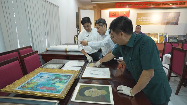 Bảo tàng Mỹ thuật TP.HCM tiếp nhận bộ sưu tập quý “Từ Mỹ thuật Đông Dương đến Mỹ thuật Gia Định (1925 - 1975)” - Ảnh 3.