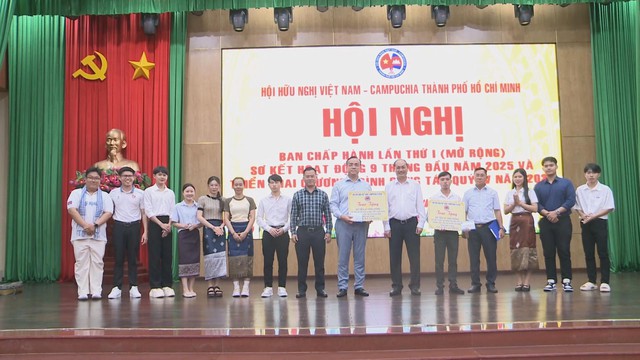 Hội Hữu nghị Việt Nam – Campuchia TP.HCM sơ kết 9 tháng đầu năm và triển khai chương trình công tác quý IV/2025 - Ảnh 4.